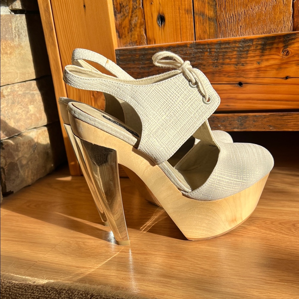 Messeca NY - Women’s Platform Heels 6” - Size 7.5 - Vintage